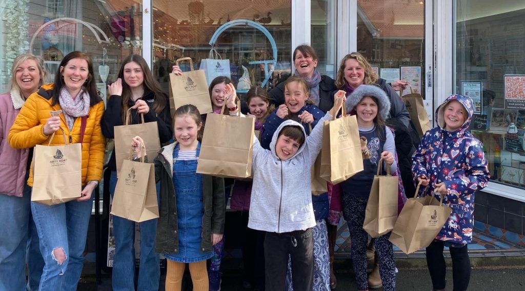 Duck painting experience just 10 minutes from Devon Cliffs