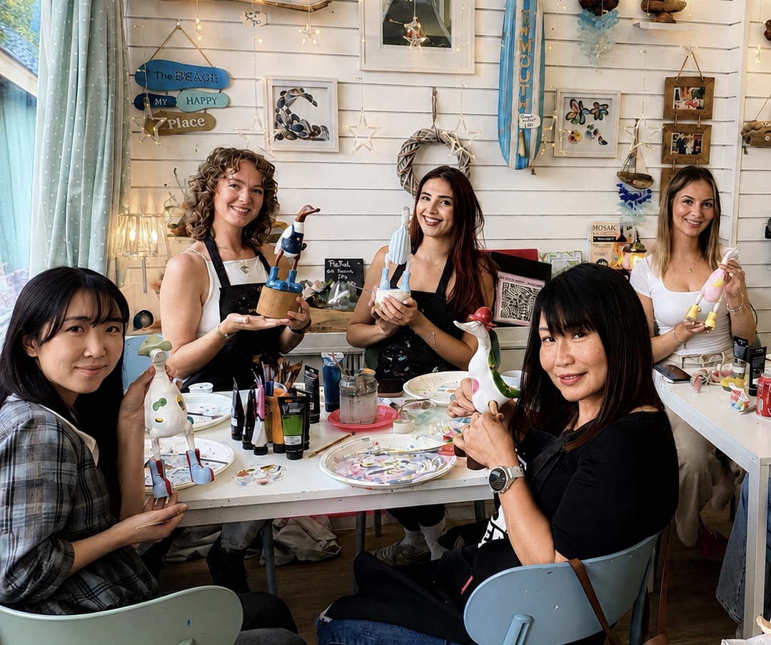 Creative painting experience for adults in Exmouth